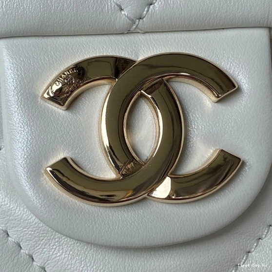 Firstbag Ru Lambskin CHANEL Shiny Bag Shopping 0717